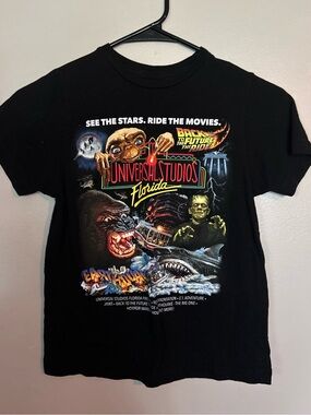 5 for $20! 
Universal Studios Florida Black Graphic Kids T-Shirt